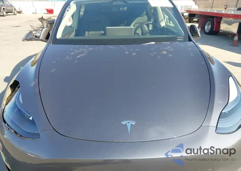 2023 Tesla Model Y Awd/Long Range Dual Motor All-Wheel Drive из США, поврежденный, VIN 7SAYGDEE3PF831212